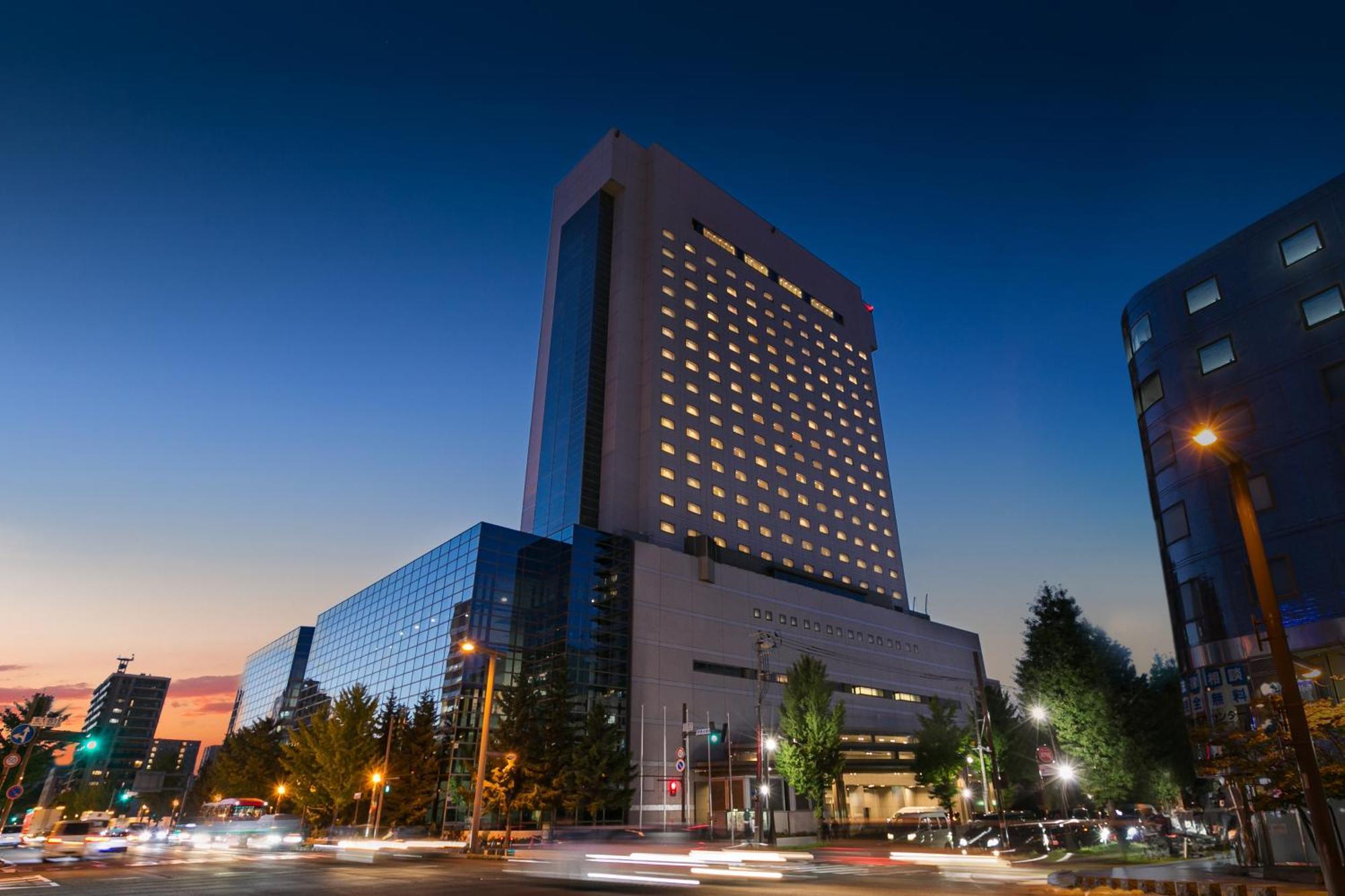 Grand Mercure Sapporo Odori Park Bagian luar foto