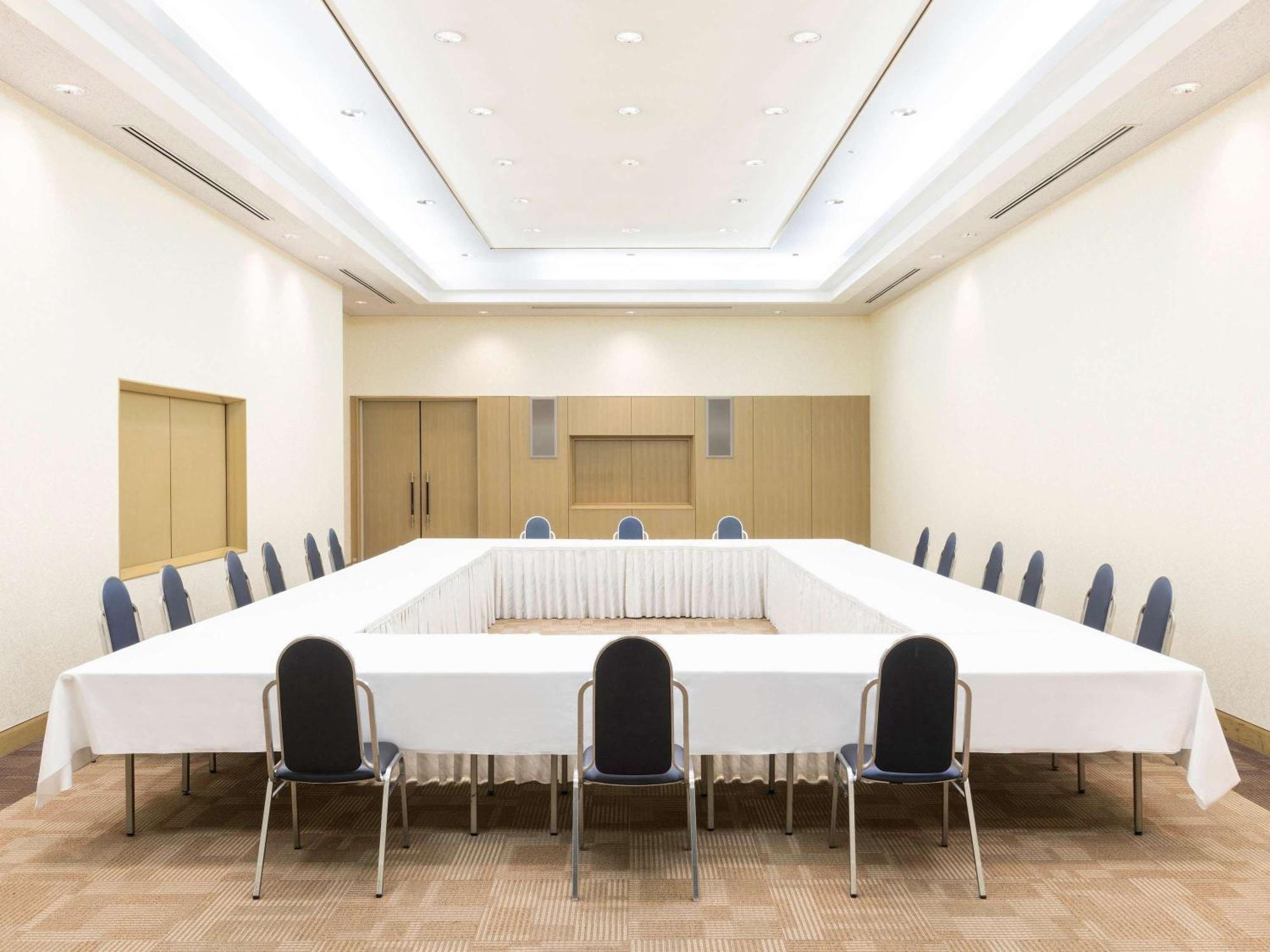 Grand Mercure Sapporo Odori Park Bagian luar foto