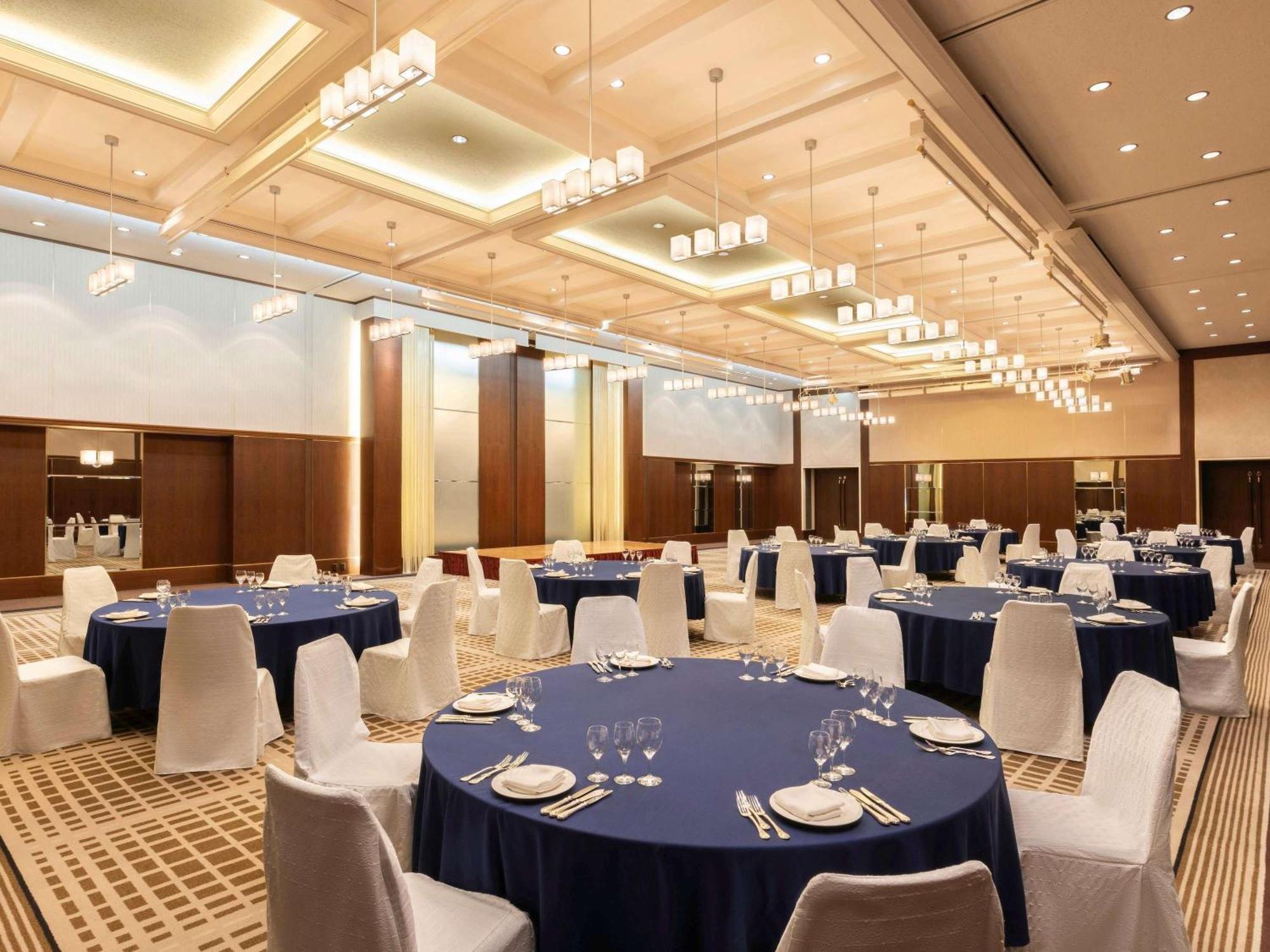 Grand Mercure Sapporo Odori Park Bagian luar foto
